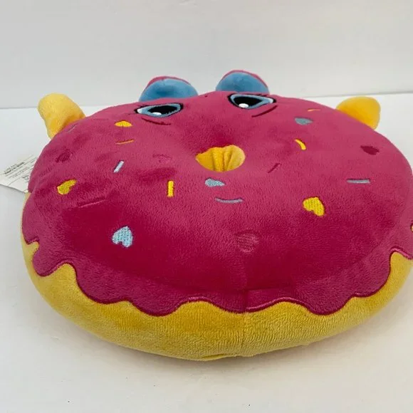 Shopkins D’Lish Pink Sprinkled Sprinkle Donut Plush - Picture 7 of 8
